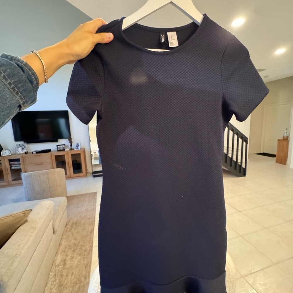 H&M Dark Navy Textured Short Sleeve Dress
